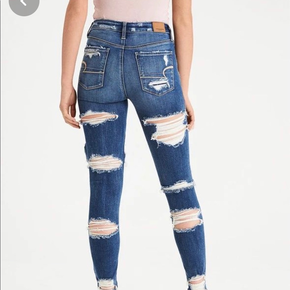 ISO:Super Ripped AE Jean